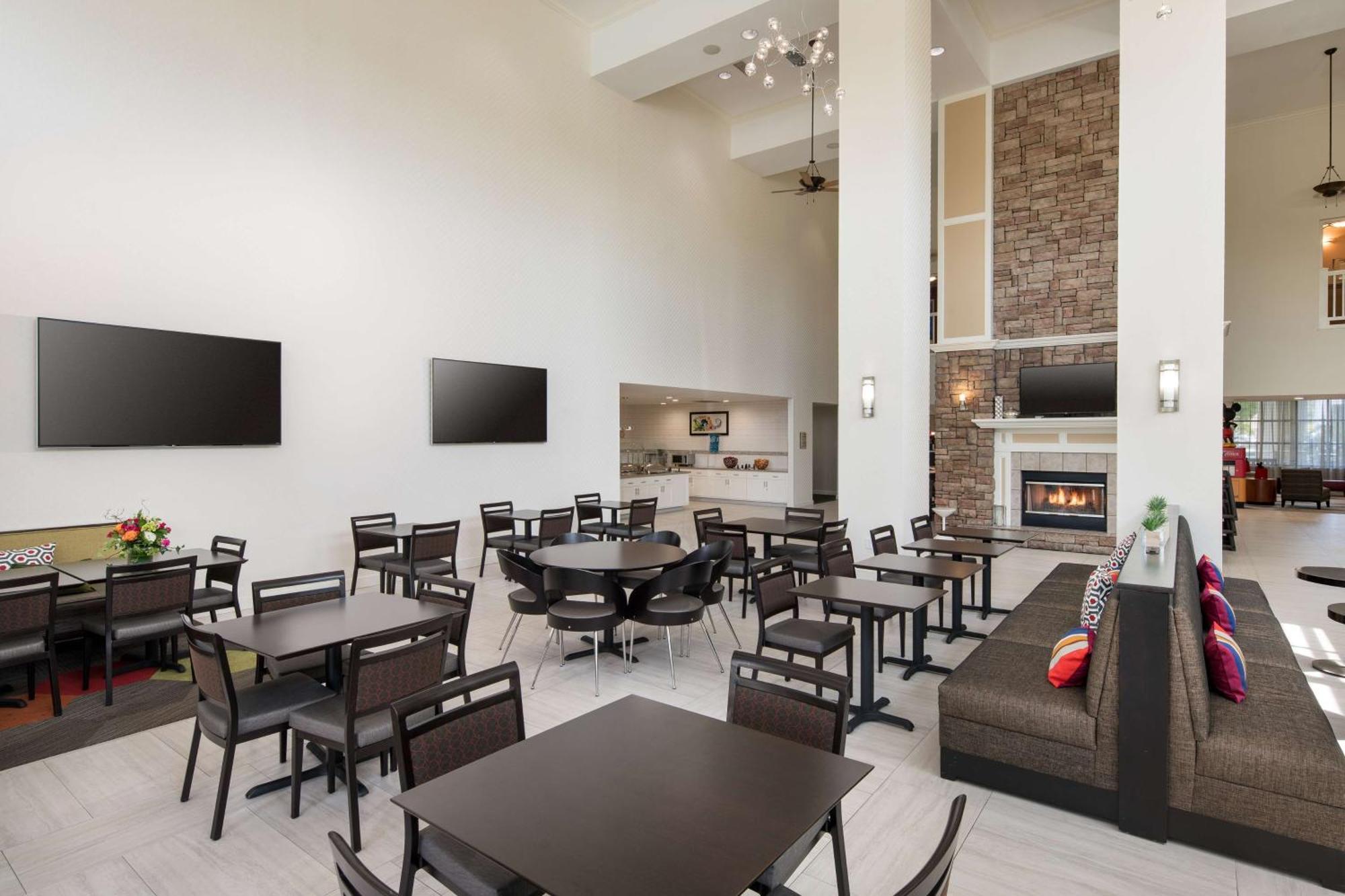 Hotel Homewood By Hilton-anaheim 3*